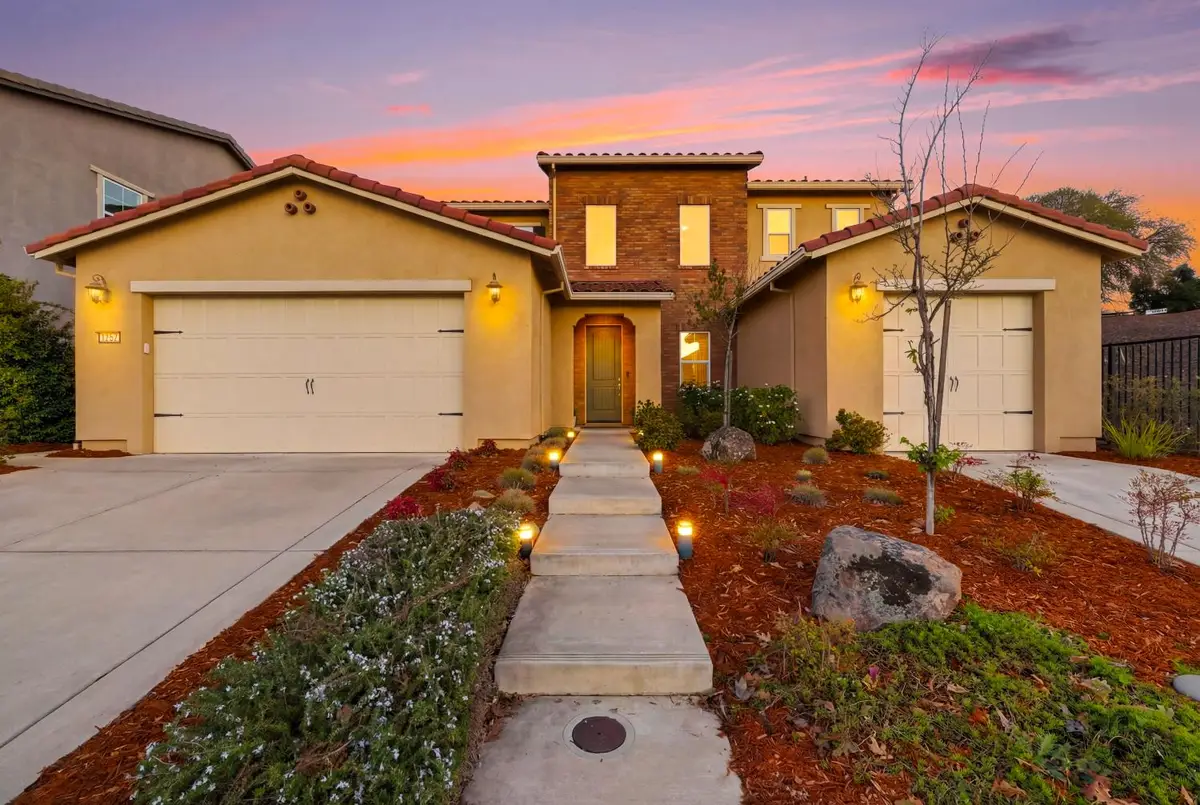 1233 Harvest Loop, Folsom, CA 95630 - #1