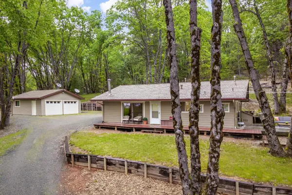 14437 Lightning Tree Road, Nevada City, CA 95959