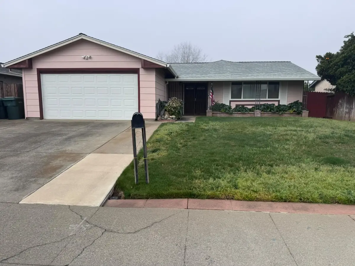 4004 Wyalong Way, Sacramento, CA 95826 - #1