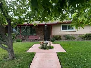 329 S Oak, Oakdale, CA 95361 - #2