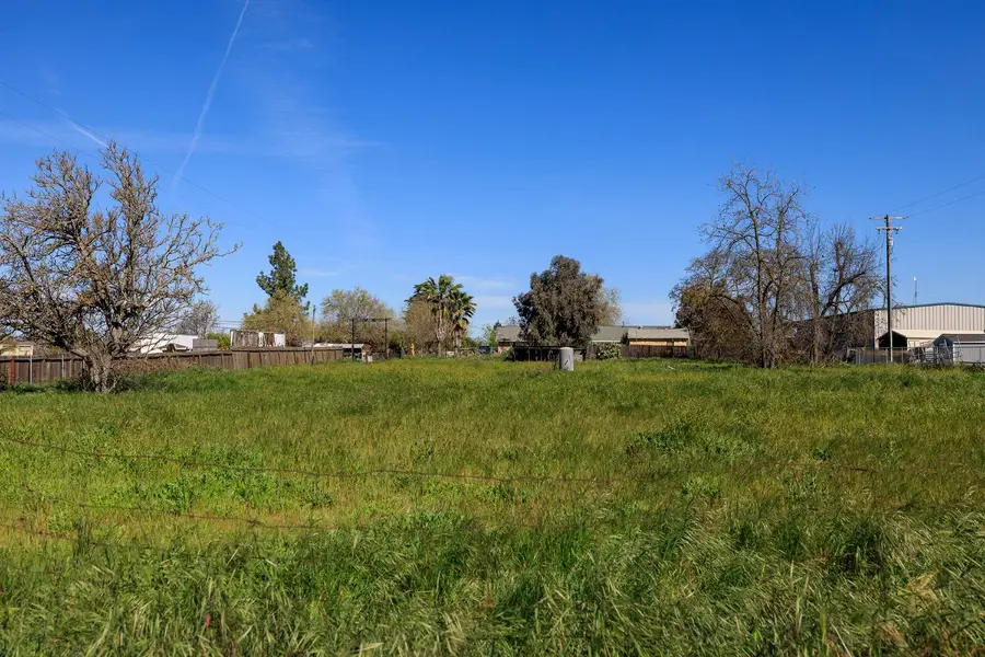 16834 Letteau Avenue, Delhi, CA 95315 - #3