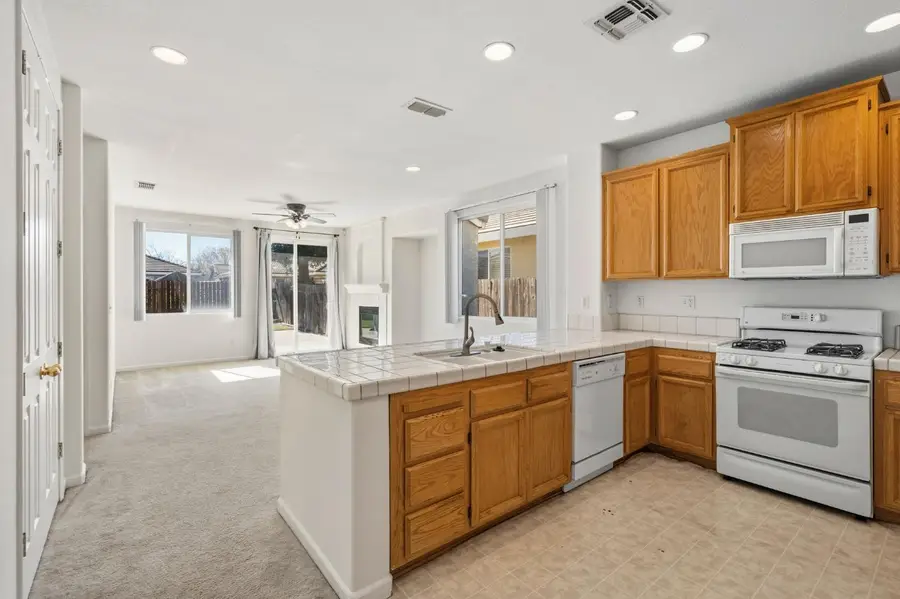 1834 Zurlo Way, Sacramento, CA 95835 - #3