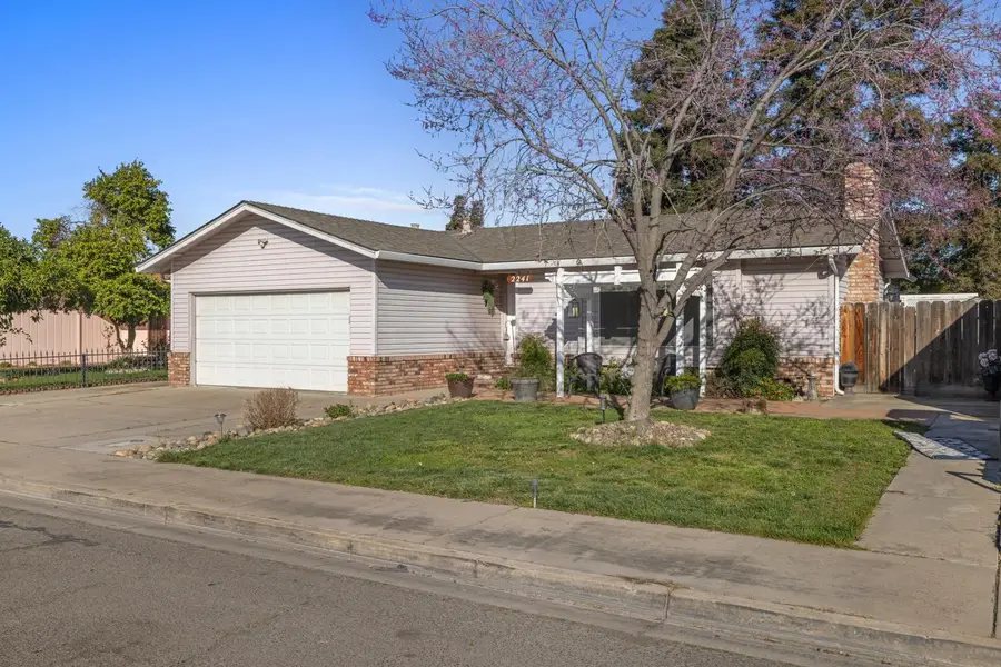 2241 Rochelle Avenue, Turlock, CA 95382 - #3