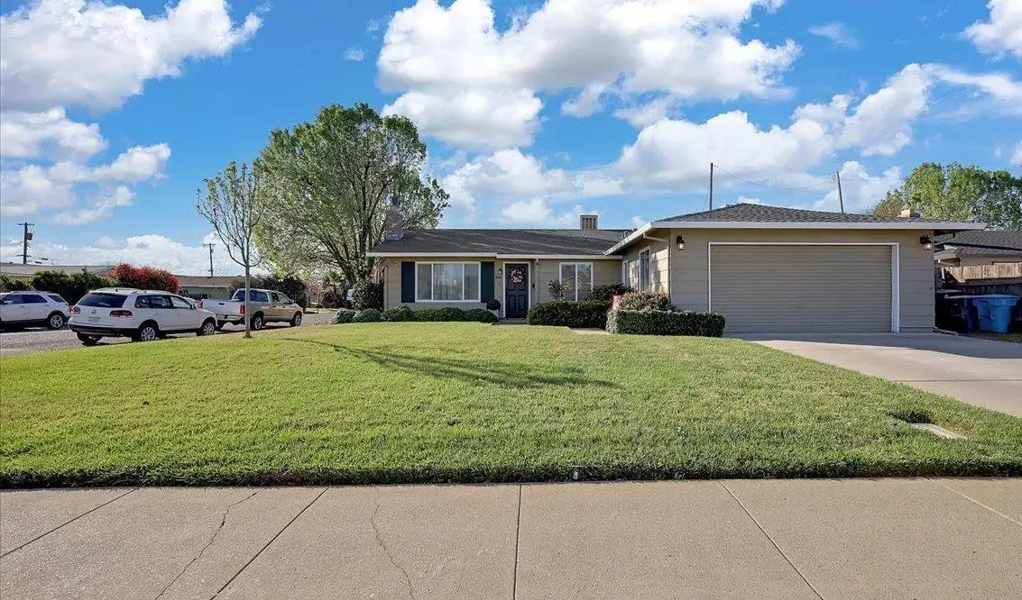 916 Johnson Avenue, Marysville, CA 95901 - #1