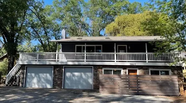 5827 Lookout Court, Hathaway Pines, CA 95233