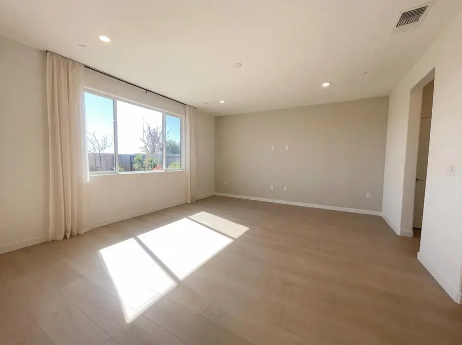 10872 Coral Reef Lane, Stockton, CA 95219 - #3