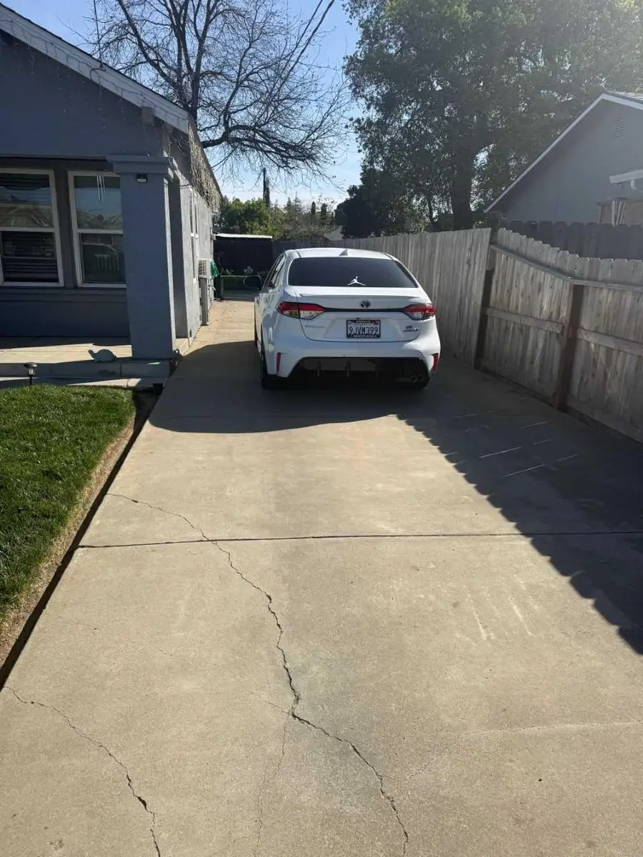 516 S Carroll Avenue, Stockton, CA 95215 - #2