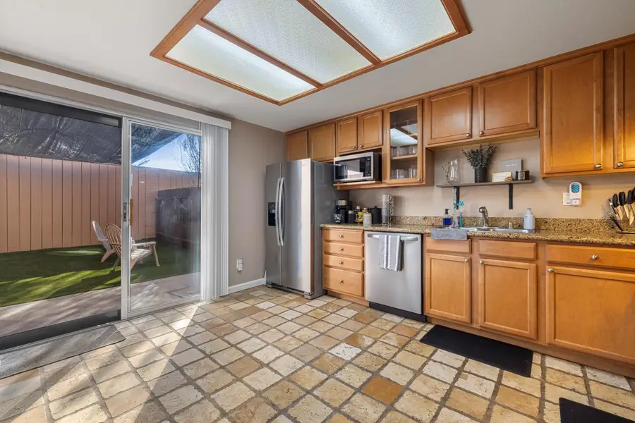 4020 Elmo Loop #C, Modesto, CA 95356 - #2