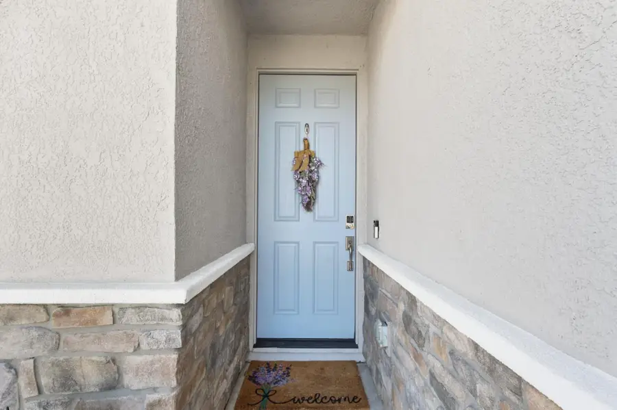 1375 Carson River Drive, Lincoln, CA 95648 - #3