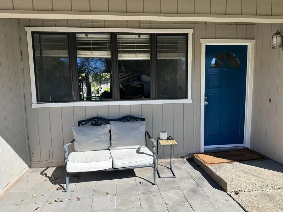 813 Barcelona Avenue, Davis, CA 95616 - #3