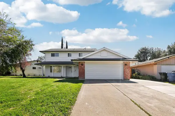 6028 Hollyhurst Way, Sacramento, CA 95823