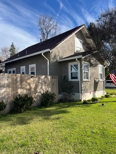 101 W Tokay Street, Lodi, CA 95240 - #2