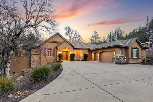 15255 Woodmont Lane, Meadow Vista, CA 95722