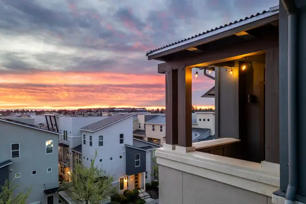 1661 Spring Street #433, Davis, CA 95616