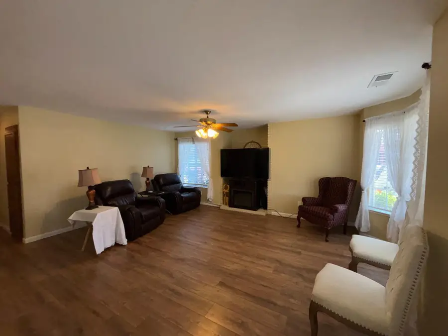 2134 Navajo Court, Oakdale, CA 95361 - #2