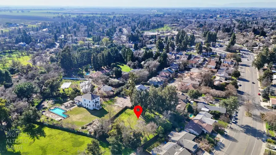1136 Los Robles Street, Davis, CA 95618 - #3