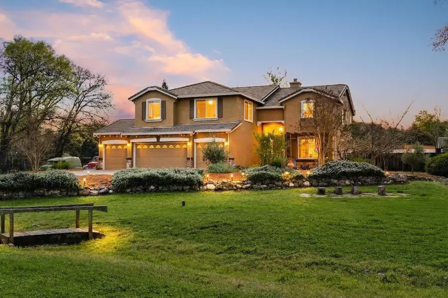 2066 Summer Drive, El Dorado Hills, CA 95762 - #2