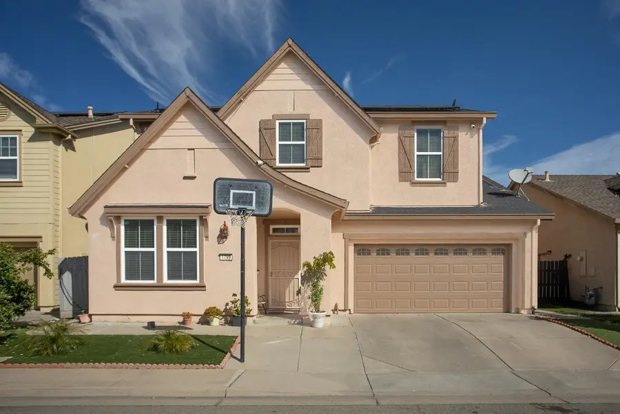 1799 Newport Drive, Yuba City, CA 95993 - #2