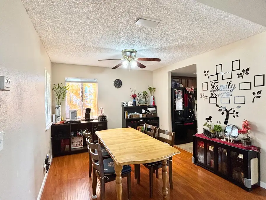 9328 Aizenberg Circle, Elk Grove, CA 95624 - #3