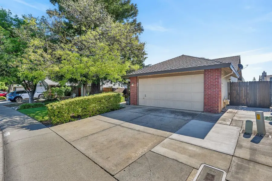 6417 Paseo Del Sol Way, Elk Grove, CA 95758 - #2