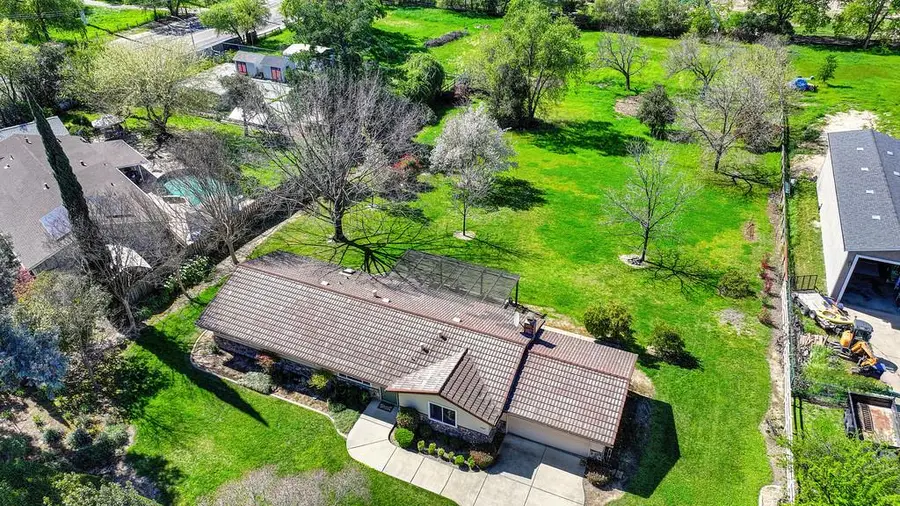 8209 Olivine Avenue, Citrus Heights, CA 95610 - #2