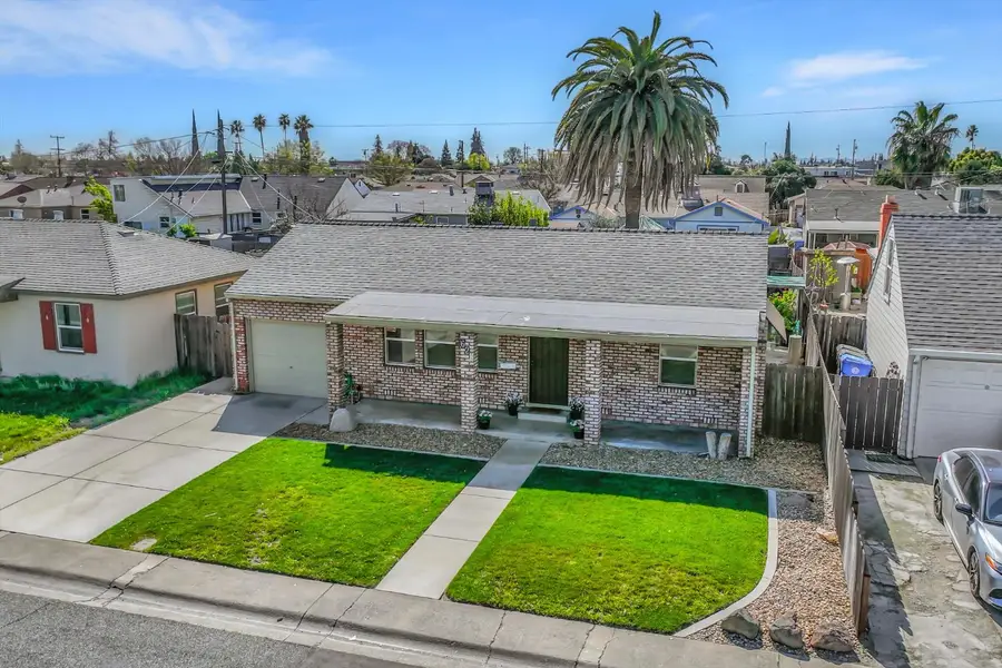 628 E North Street, Manteca, CA 95336 - #2