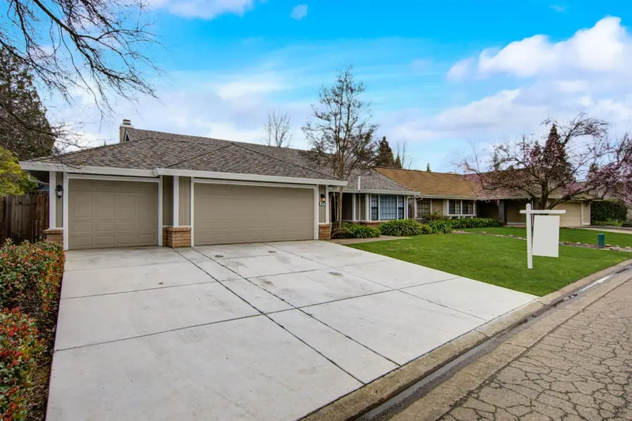 1242 Busselton Way, El Dorado Hills, CA 95762 - #3