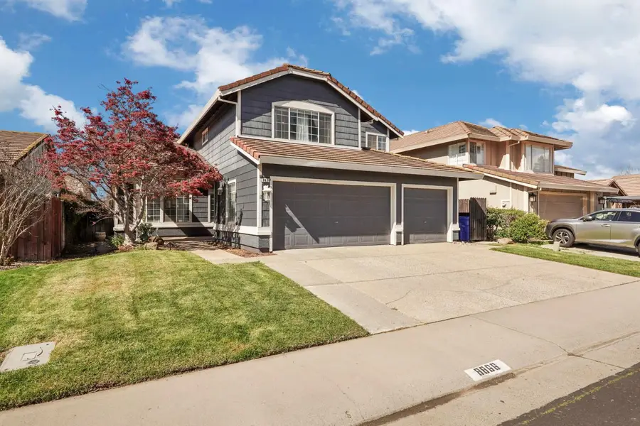 8866 Starfall Way, Elk Grove, CA 95624 - #3