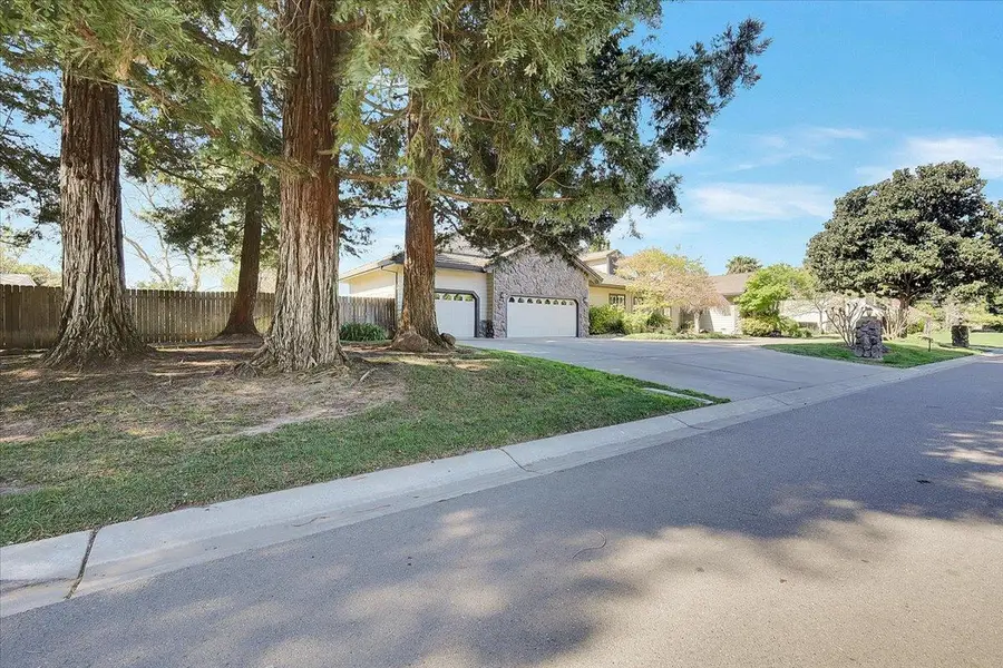 620 Lyndsey Lane, Yuba City, CA 95993 - #2