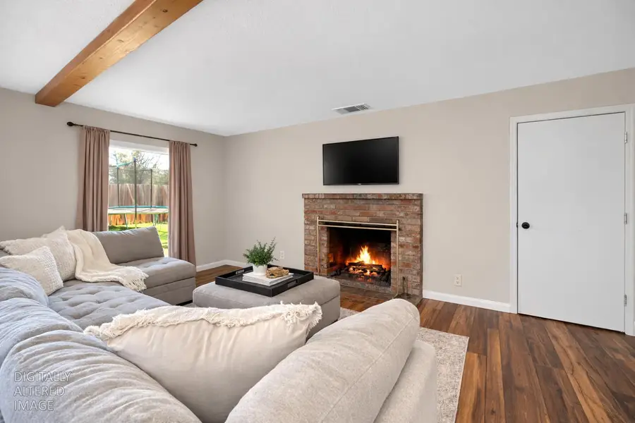 8300 Butternut Drive, Citrus Heights, CA 95621 - #2