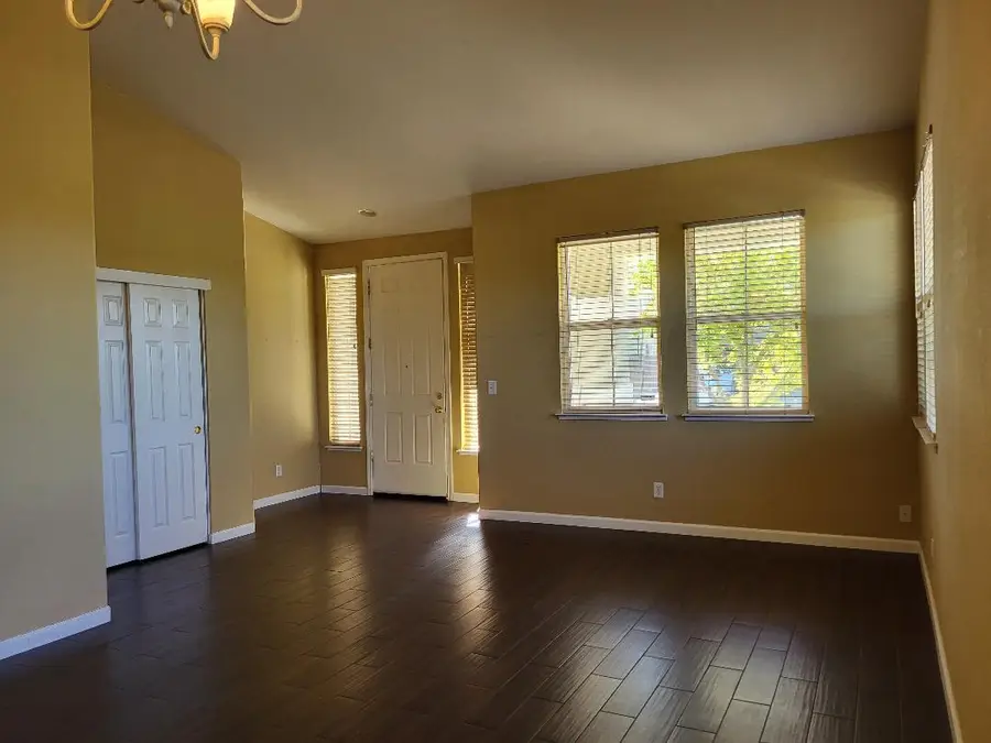 9381 Viridian Street, Elk Grove, CA 95624 - #2