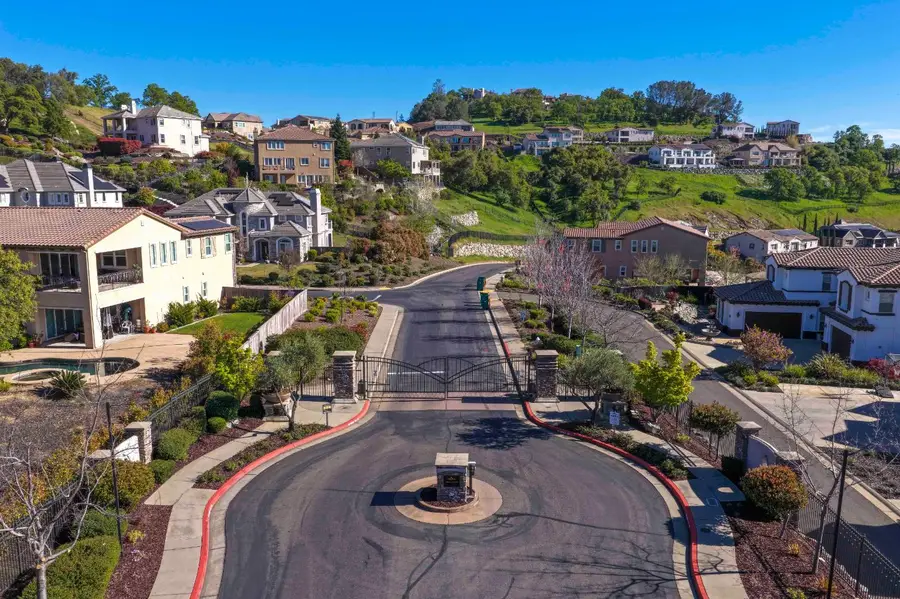 113 Vinicola Court, El Dorado Hills, CA 95762 - #2