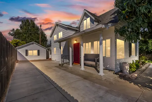 1005 Woodrow Avenue, Modesto, CA 95350