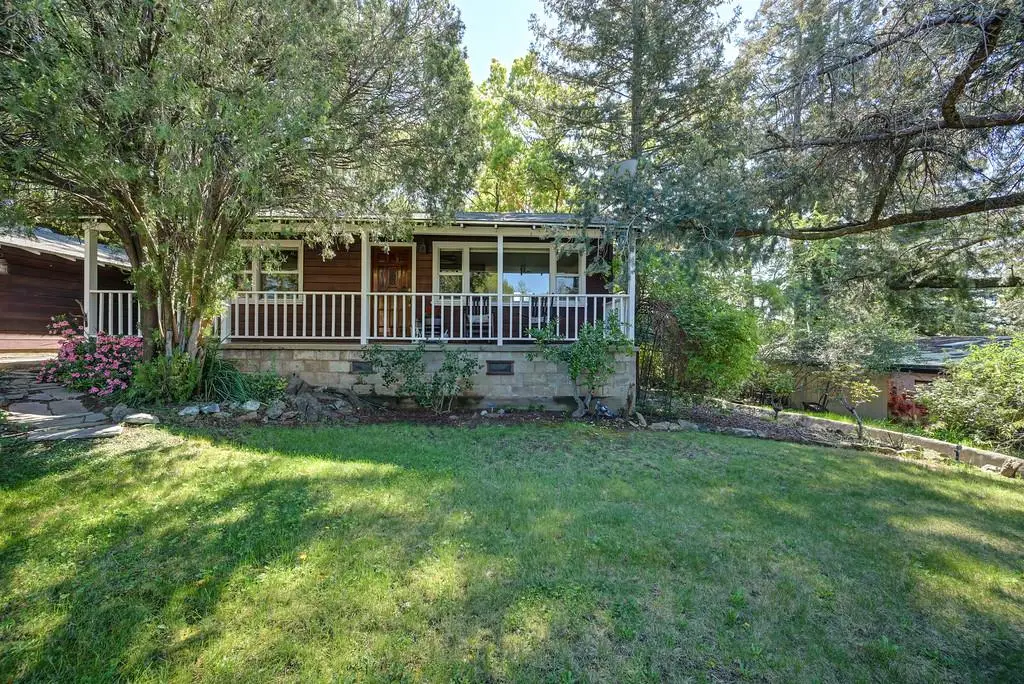 12190 Holly Vista Way, Auburn, CA 95603 - #1