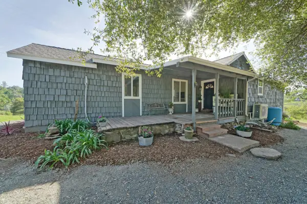 7045 Mount Vernon Road, Auburn, CA 95603