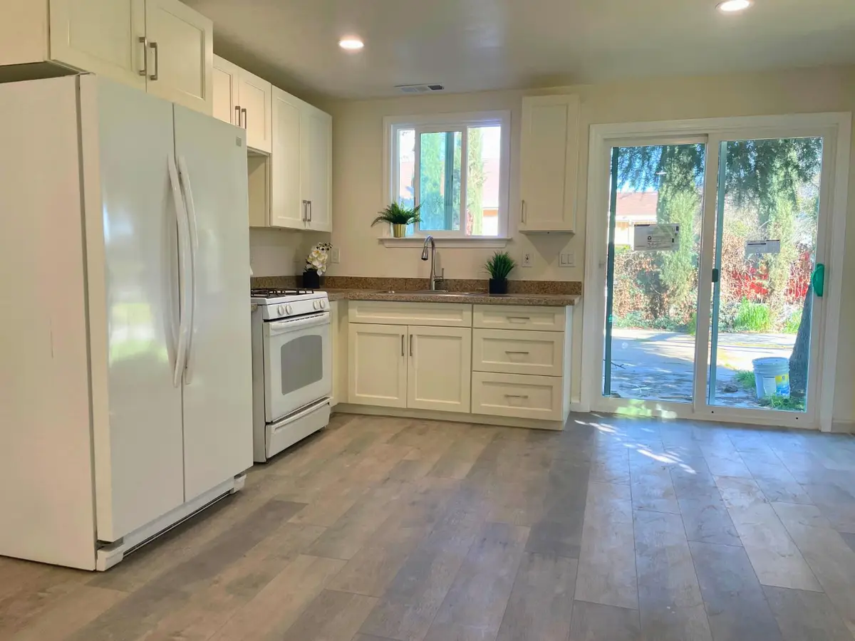 1785 W Hazelton Avenue, Stockton, CA 95203 - #1