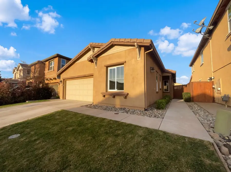 9908 Carico Way, Elk Grove, CA 95757 - #2