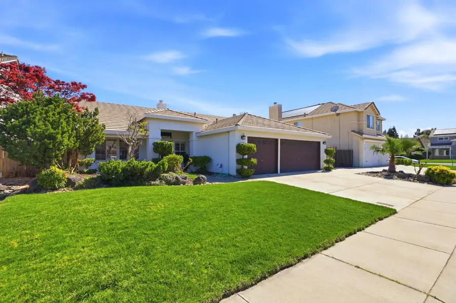 2336 Meadowbrook Drive, Lodi, CA 95242 - #2