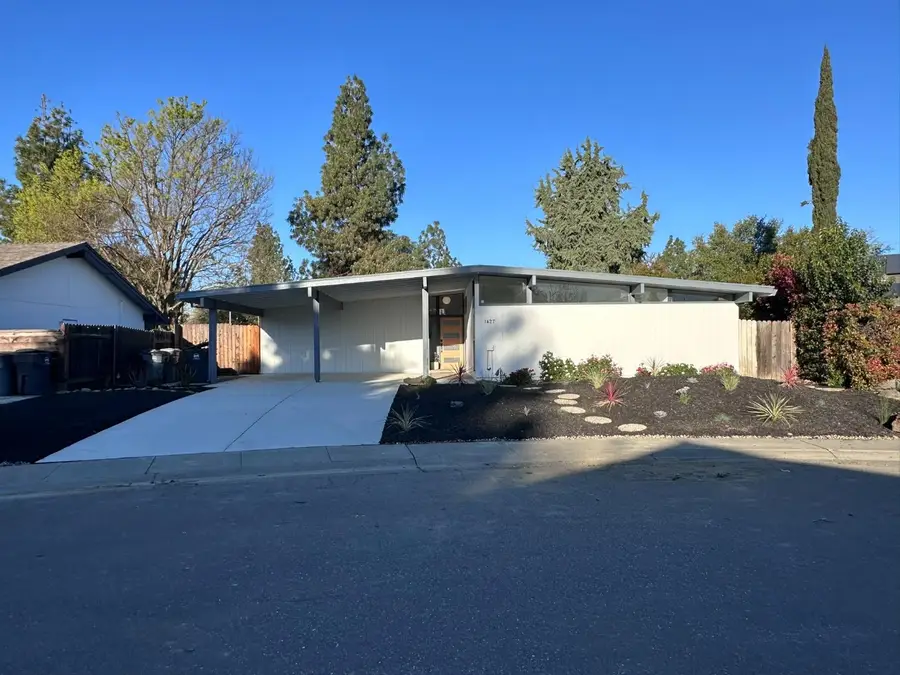 1427 Brown Drive, Davis, CA 95616 - #2