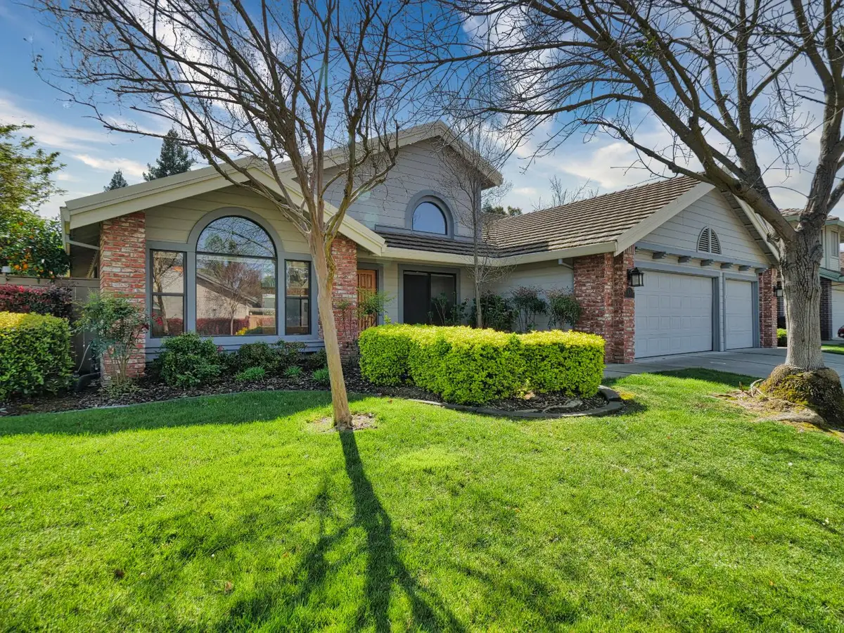 11864 S Carson Way, Gold River, CA 95670 - #1