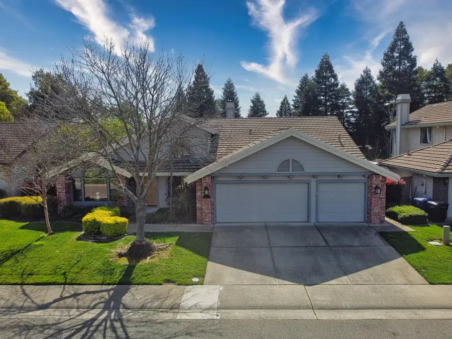 11864 S Carson Way, Gold River, CA 95670 - #2