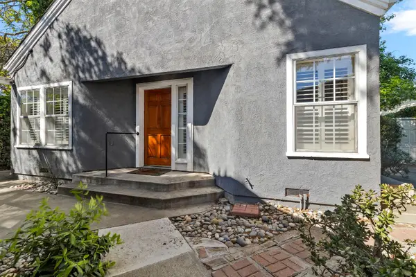 1615 College Avenue, Modesto, CA 95350