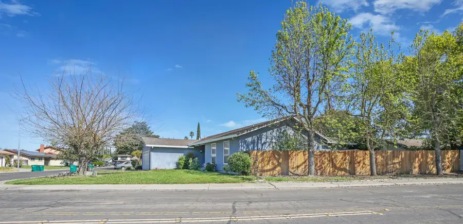 4638 Burnham Circle, Stockton, CA 95207 - #3