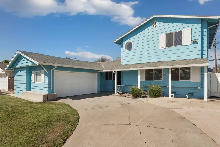 325 Lancaster Drive, Stockton, CA 95207 - #3