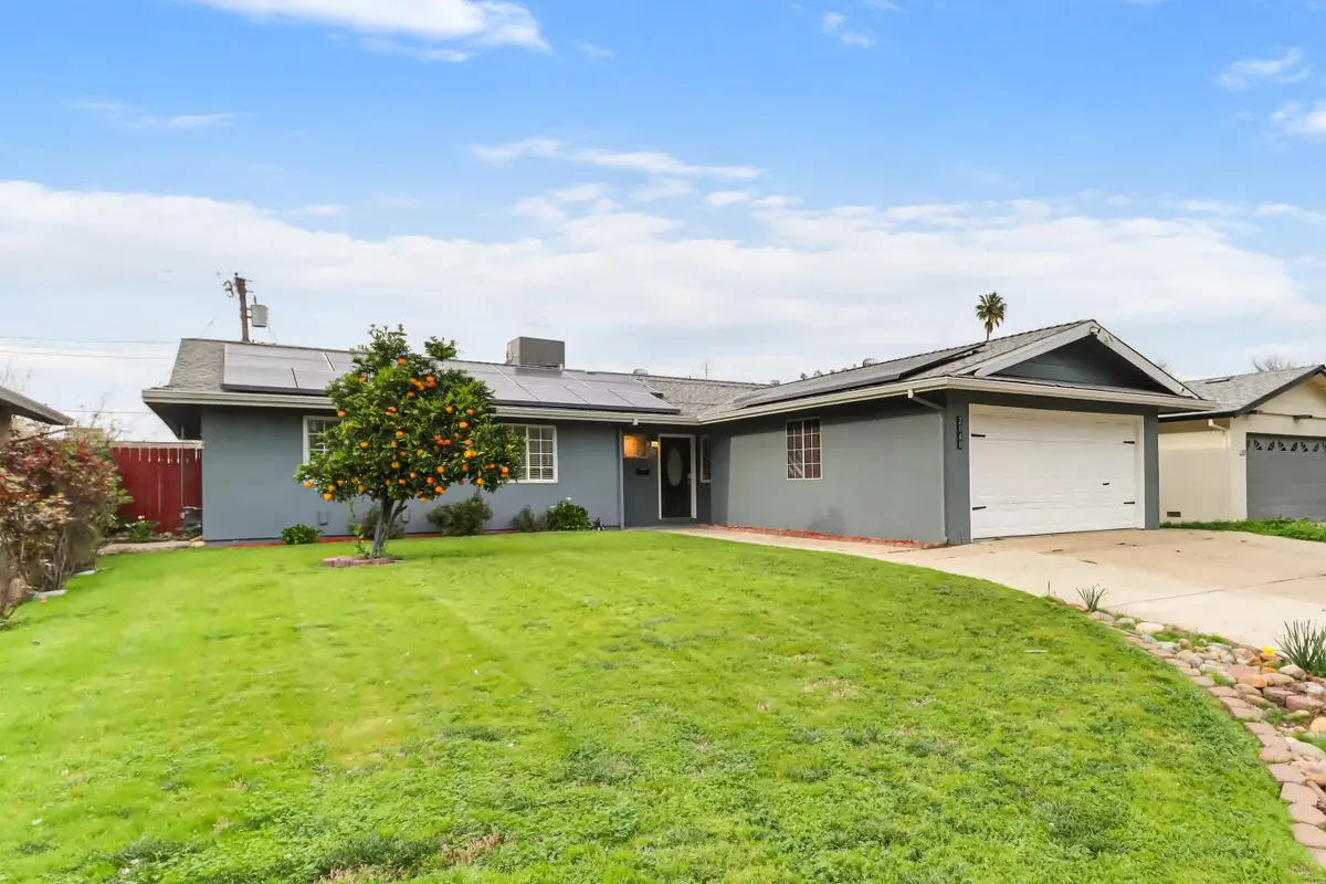 2040 Kellogg Way, Rancho Cordova, CA 95670 - #1