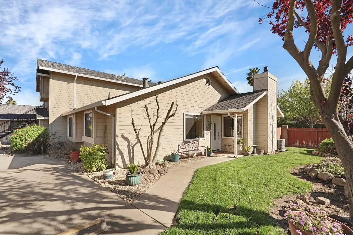 1927 S Mills Avenue #3, Lodi, CA 95242 - #1