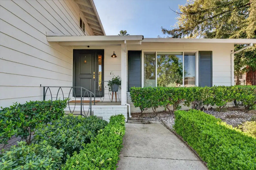 3399 Mesa Verdes Drive, El Dorado Hills, CA 95762 - #2