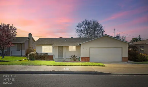 811 E C Street, Oakdale, CA 95361