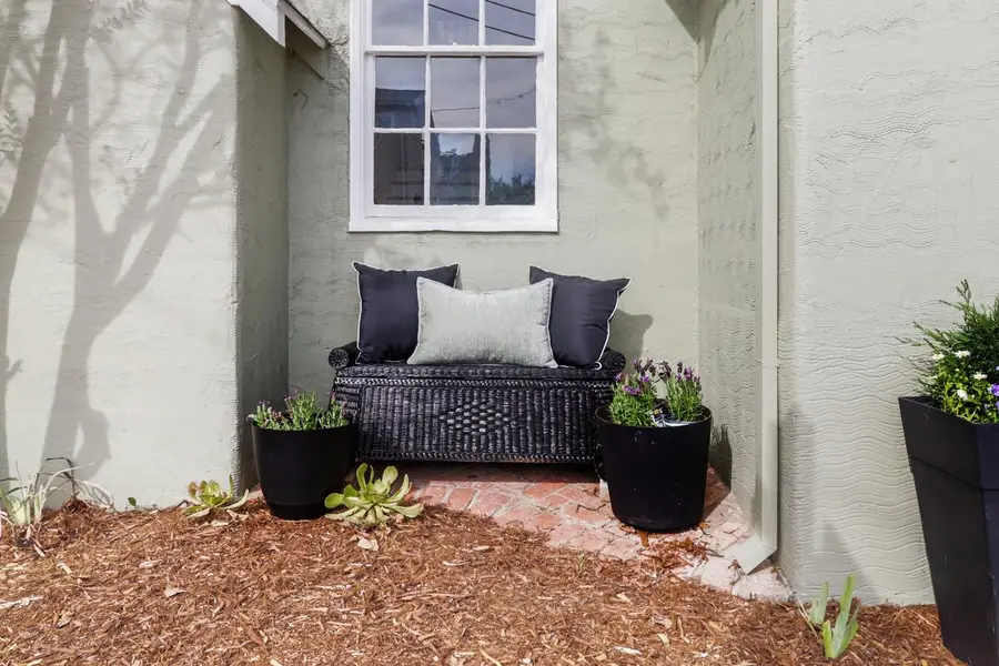 3717 M Street, Sacramento, CA 95816 - #2