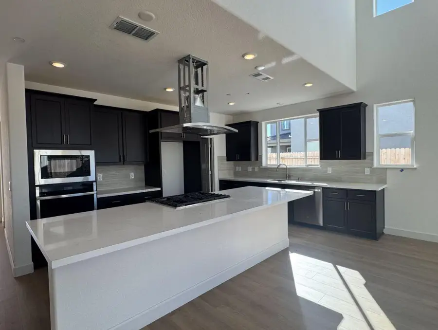 2048 Lazy Day Lane, Roseville, CA 95747 - #3